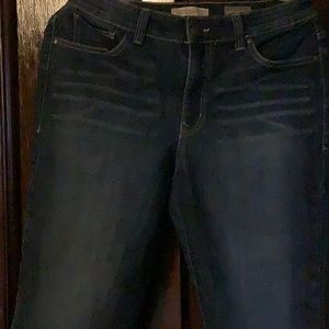 Size 10 women’s Nine West blue jeans